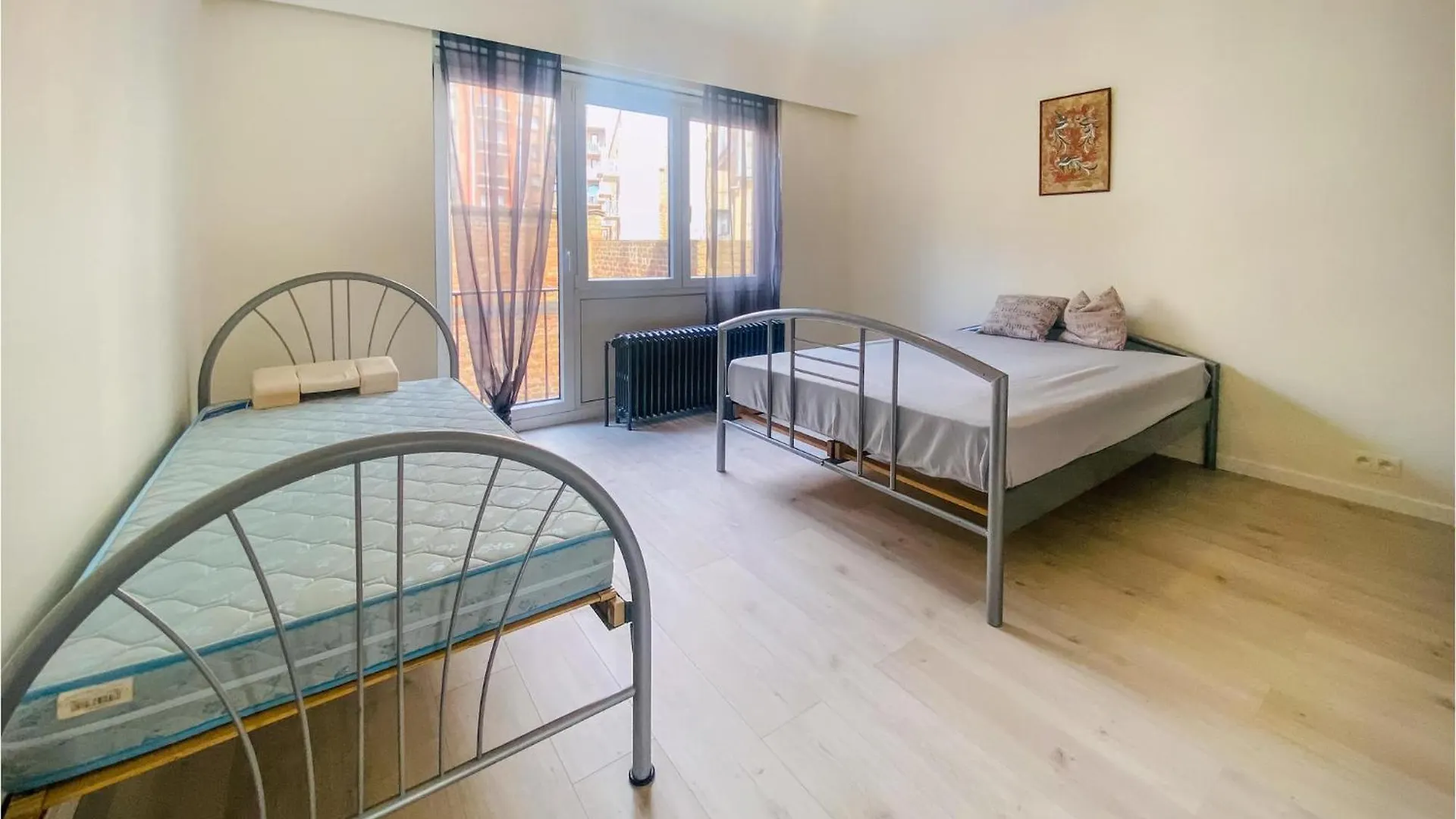 Cozy Apartment In Oostende With Kitchen  Ostende